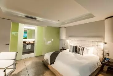 The Charlee - ميديلين