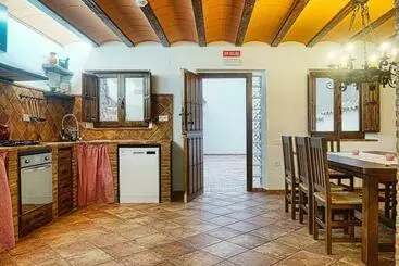 Casa Rural El Tranco Del Lobo - Casas de Ves