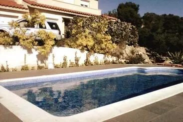 Casa Bella Vista En Montaña Con Vistas Al Mar Y Piscina Privada - Cunit