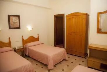 Hostal Paris - La Línea de la Concepción
