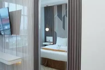 Cavinton Hotel Malioboro Yogyakarta By Tritama Hospitality - Yogyakarta