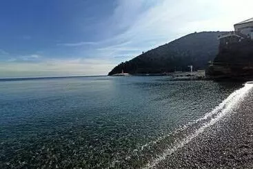 Colera, Mar Amunt - Colera