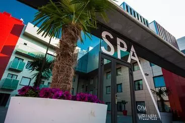& Spa Ciudad De Binéfar - Binefar