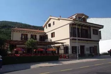 Apartamentos Los Hebiles - Jerte