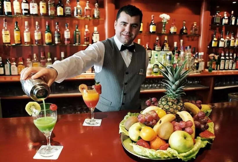 Fotos del hotel Ar Roca Esmeralda & Spa:  18