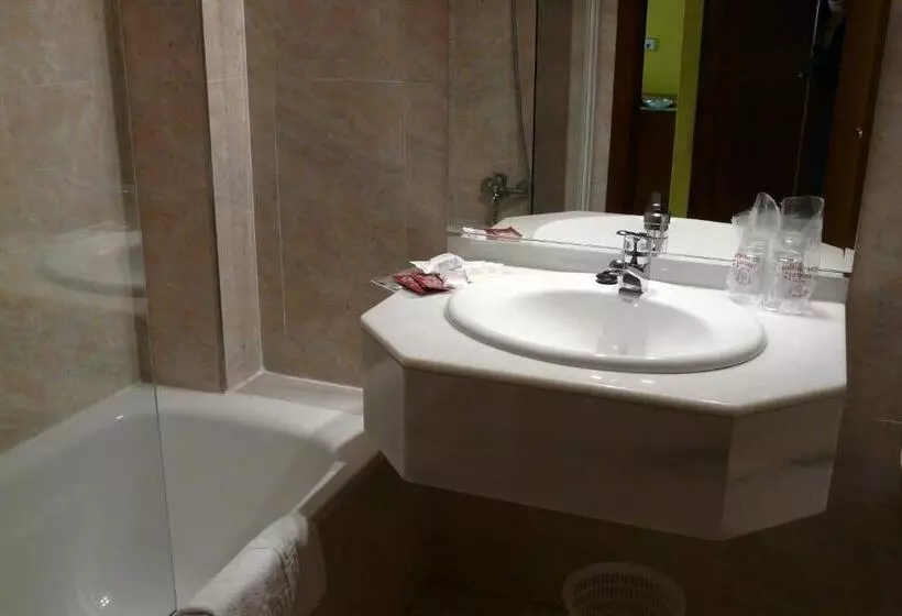 Fotos del hotel Idh Angel:  12