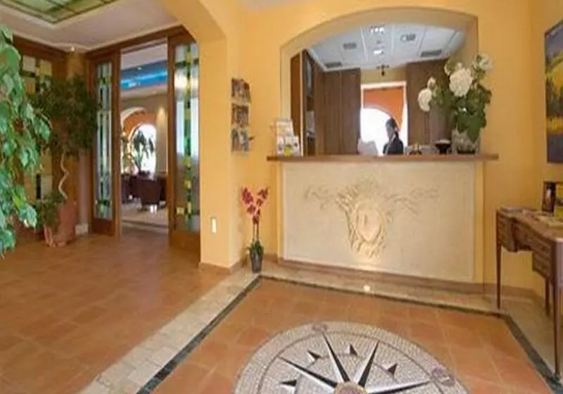 Fotos del hotel Mr Les Rotes:  2