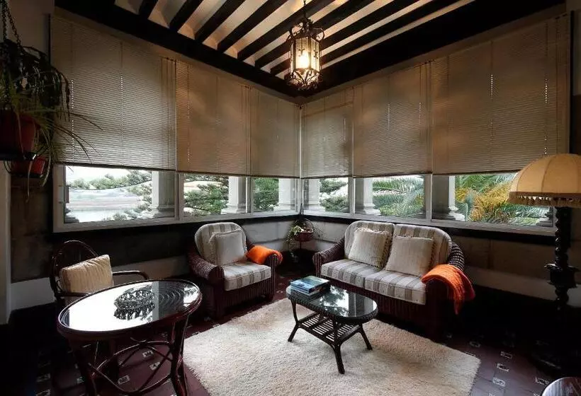 Fotos del hotel Palacio Arias:  18