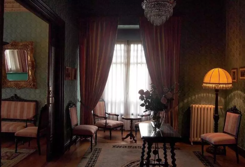 Fotos del hotel Palacio Arias:  24