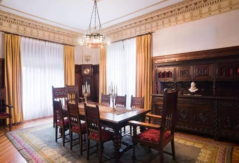 Fotos del hotel Palacio Arias:  5