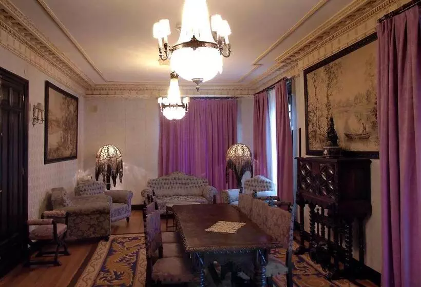 Fotos del hotel Palacio Arias:  23