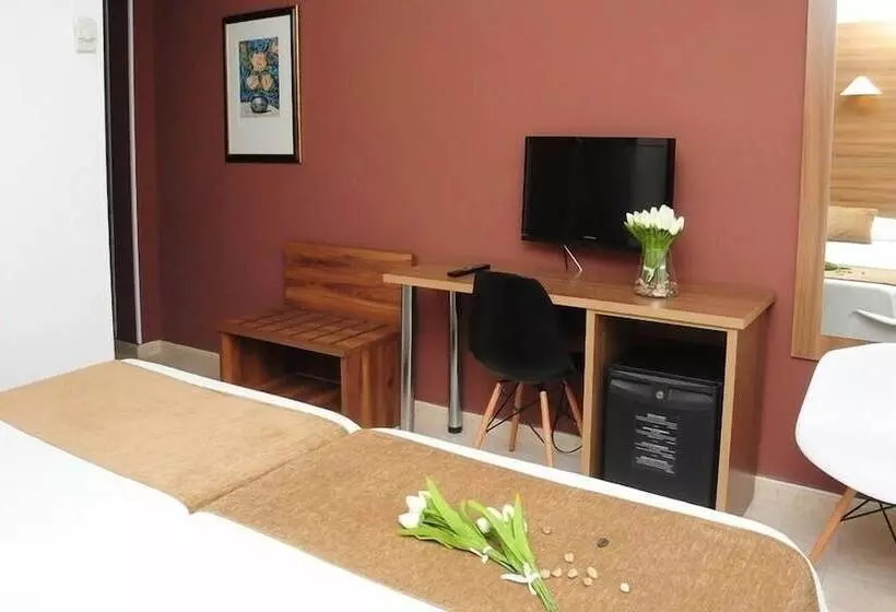 Fotos del hotel Prince Park:  4