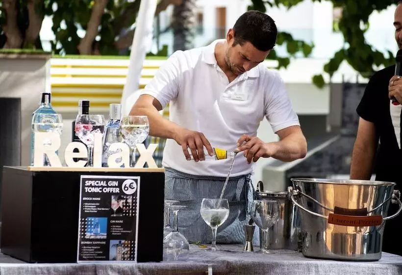 Fotos del hotel Cosmopolitan:  17