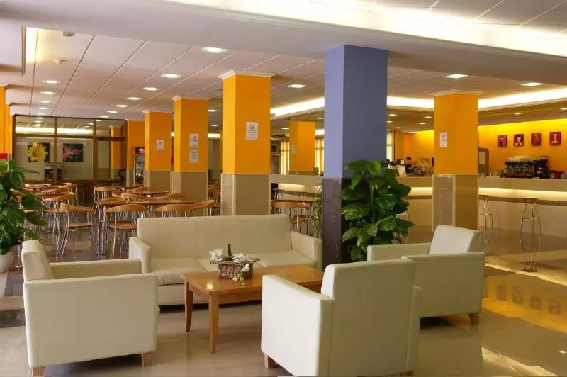 Fotos del hotel Esplai:  3