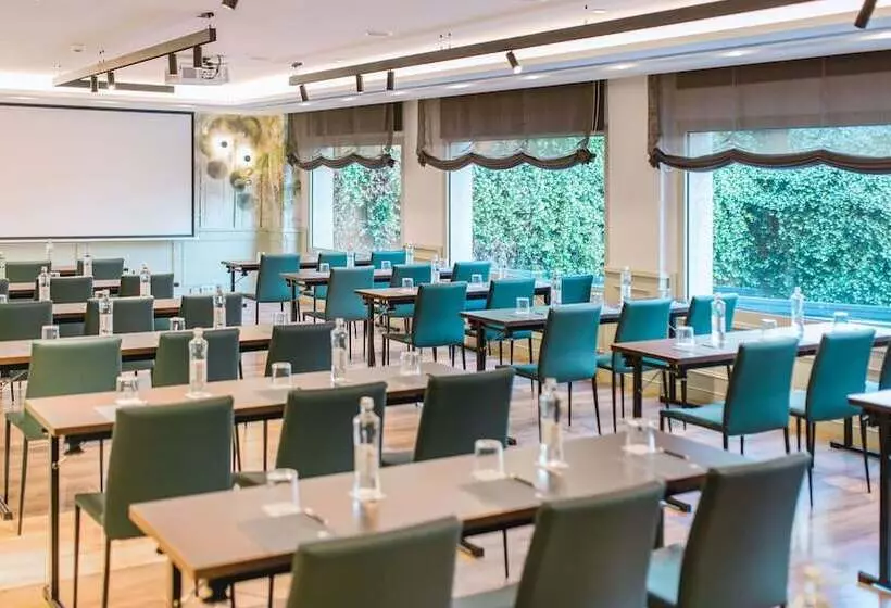 Fotos del hotel Gallery:  23