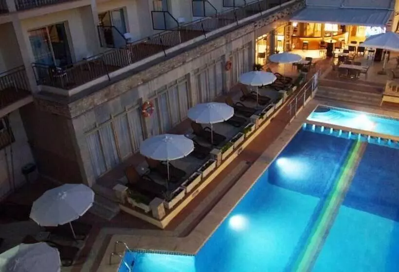 Fotos del hotel Iris:  9