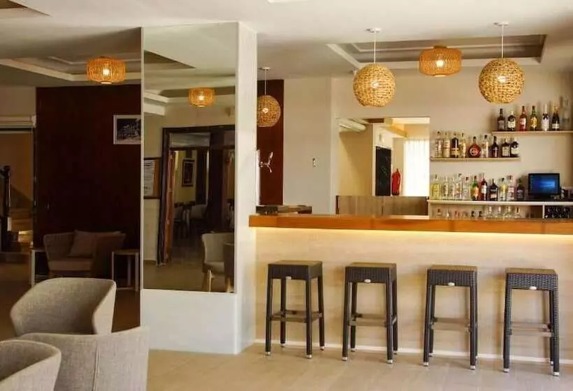 Fotos del hotel Iris:  18