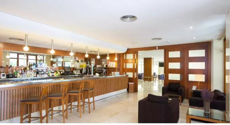 Fotos del hotel Los Robles:  39