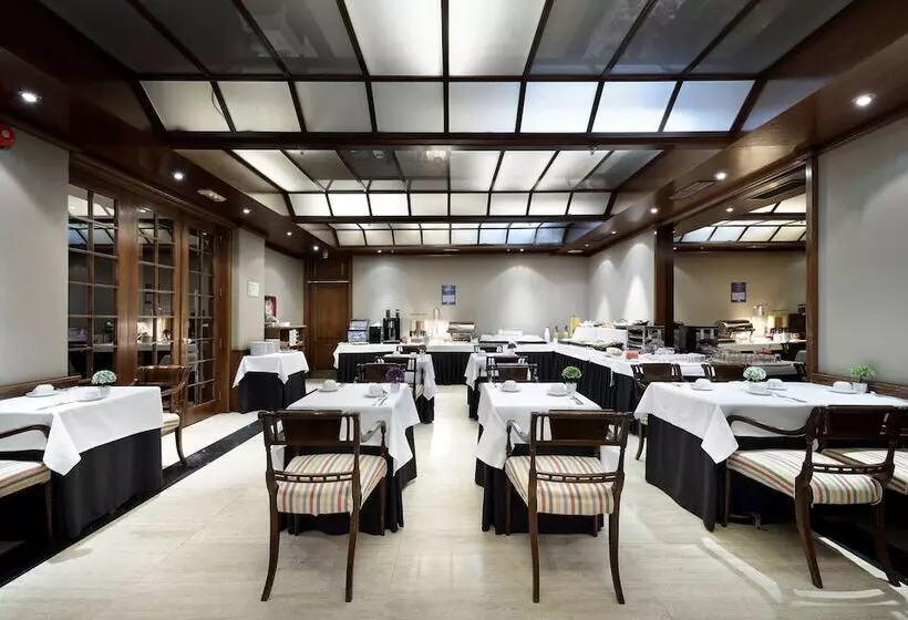 Fotos del hotel Crisol Puerta De Burgos:  21