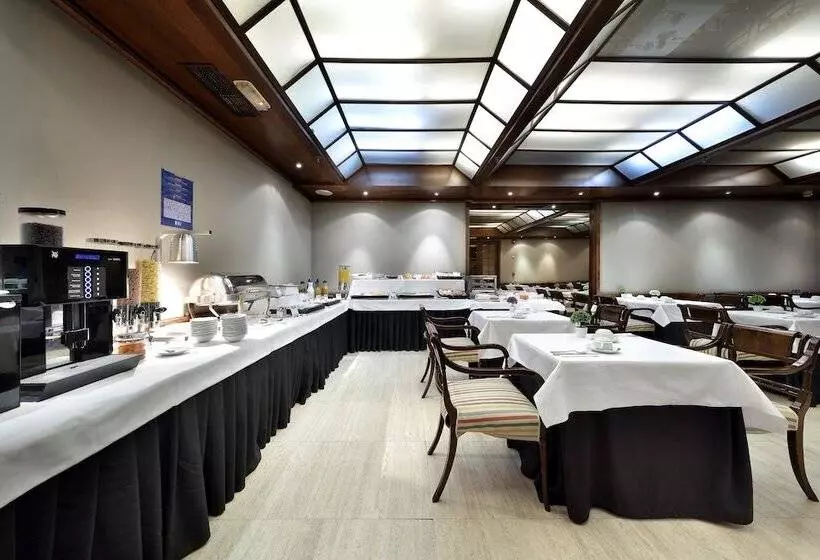 Fotos del hotel Crisol Puerta De Burgos:  24