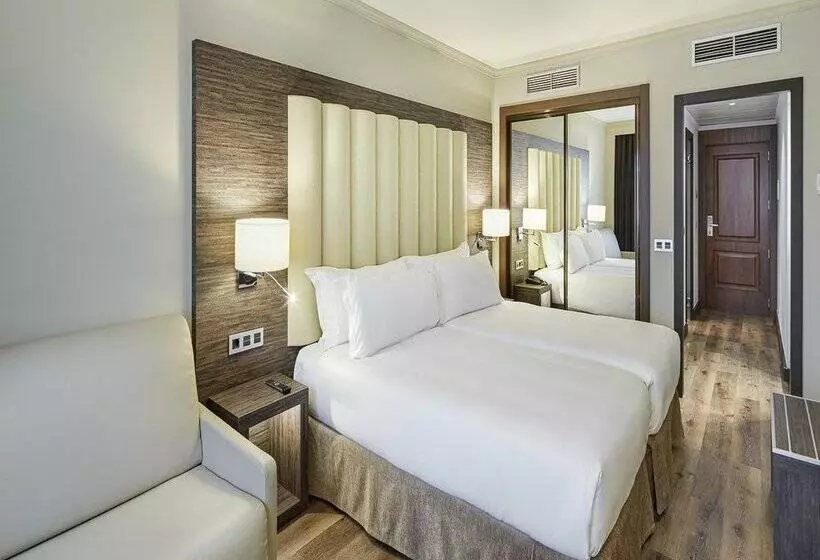 Fotos del hotel Sercotel Gran Hotel Luna De Granada:  23