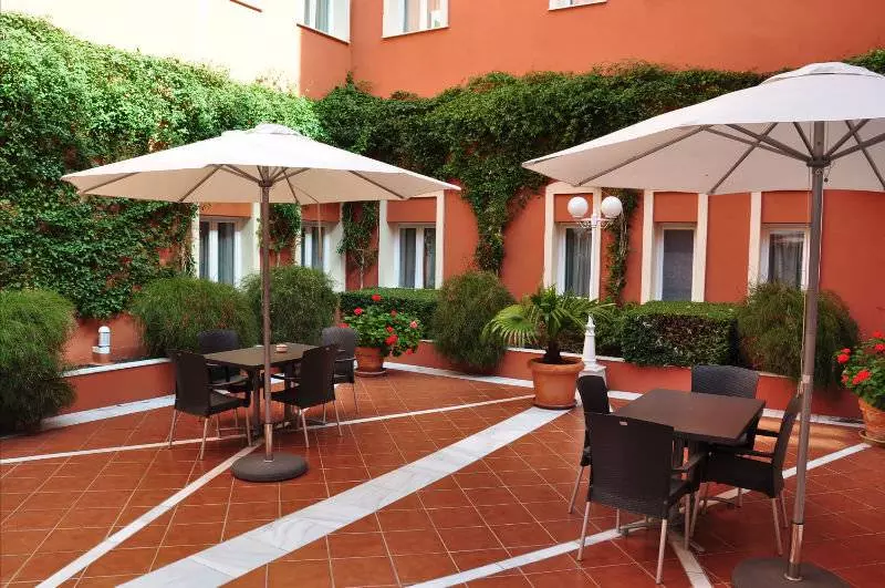 Fotos del hotel Alborán Chiclana:  9