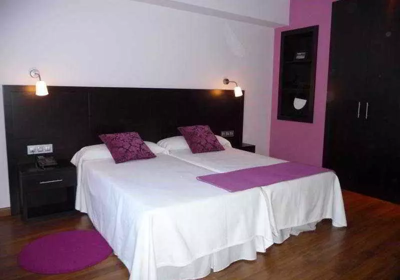 Fotos del hotel El Horreo:  5