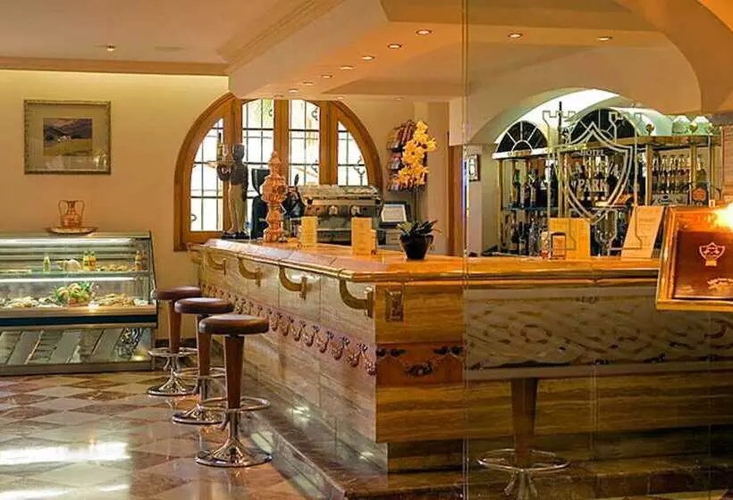 Fotos del hotel La Cueva Park:  4