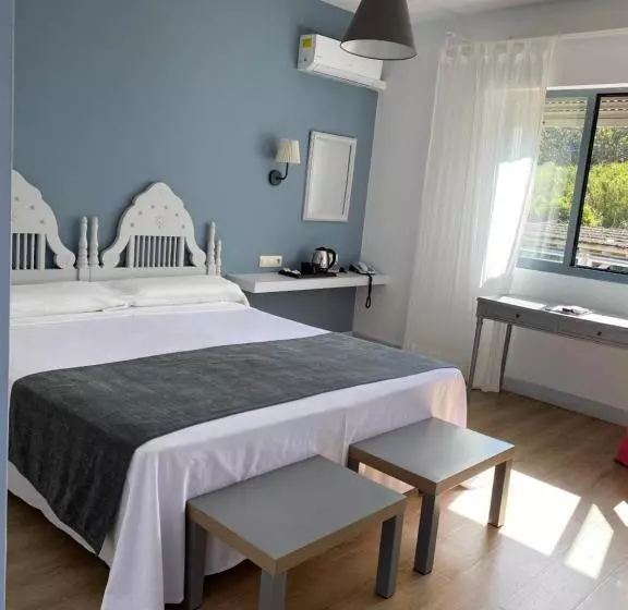 Fotos del hotel Mesón De Sancho:  18