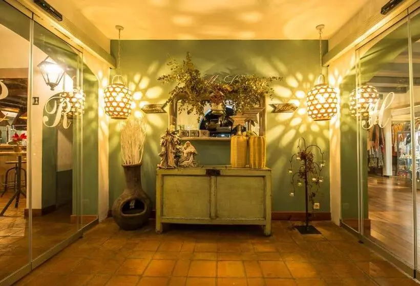 Fotos del hotel Mesón De Sancho:  16