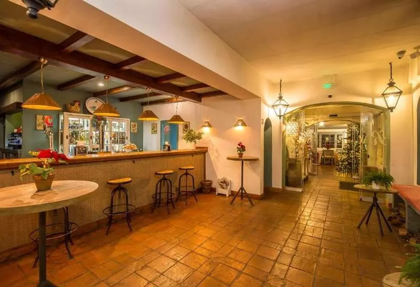 Fotos del hotel Mesón De Sancho:  5