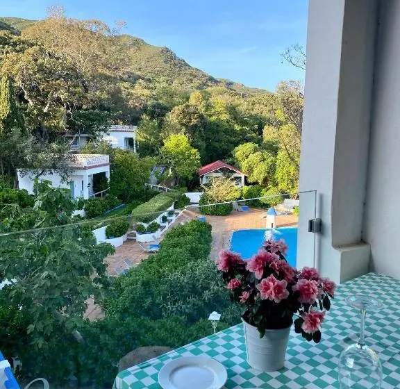 Fotos del hotel Mesón De Sancho:  8