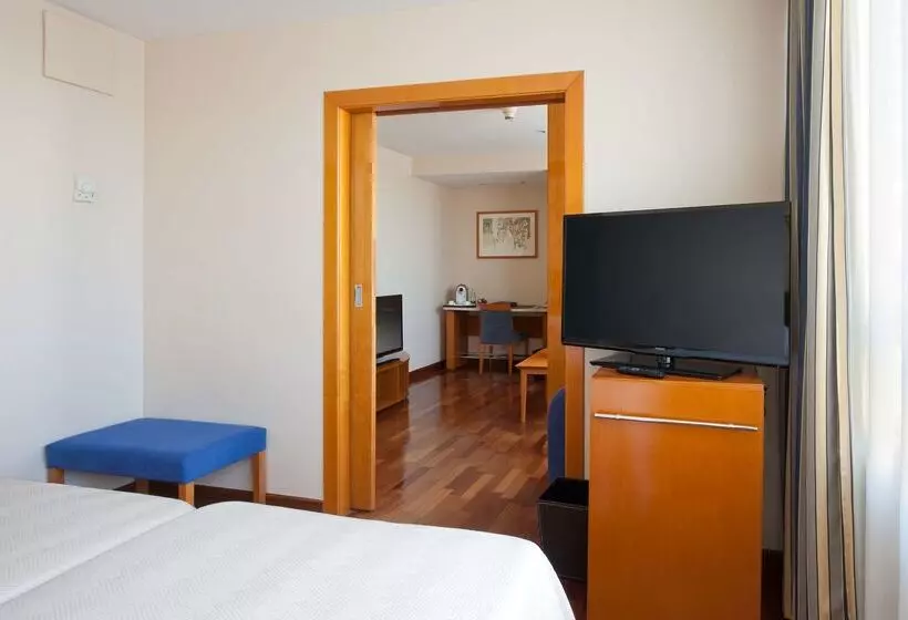 Fotos del hotel Nh Castellón Mindoro:  11