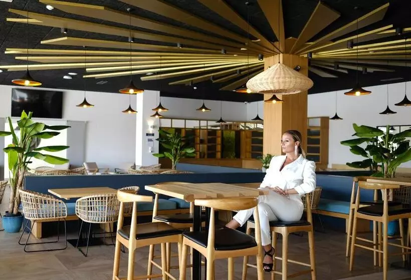 Fotos del hotel Playa De La Luz:  54