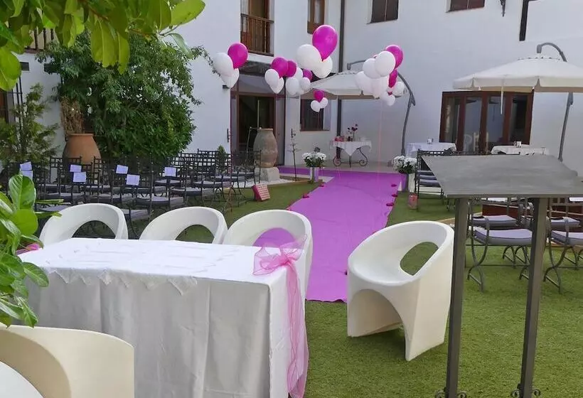 Fotos del hotel Resort Cueva Del Fraile:  11