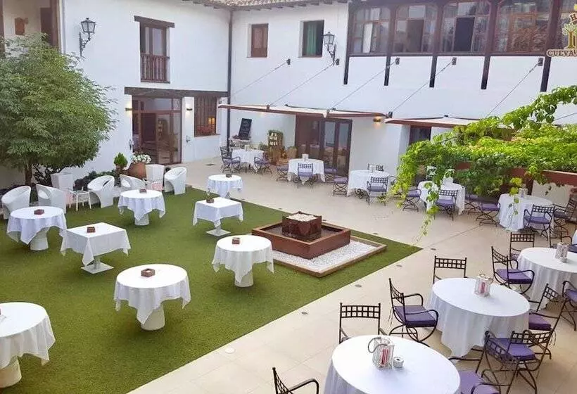 Fotos del hotel Resort Cueva Del Fraile:  22