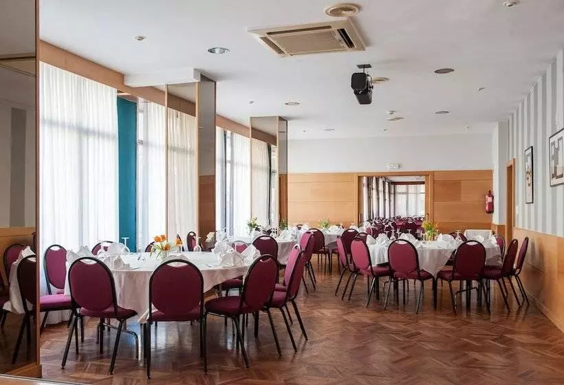Fotos del hotel Unzaga Plaza:  22