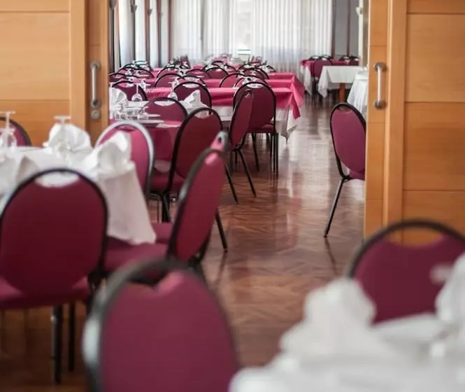 Fotos del hotel Unzaga Plaza:  17