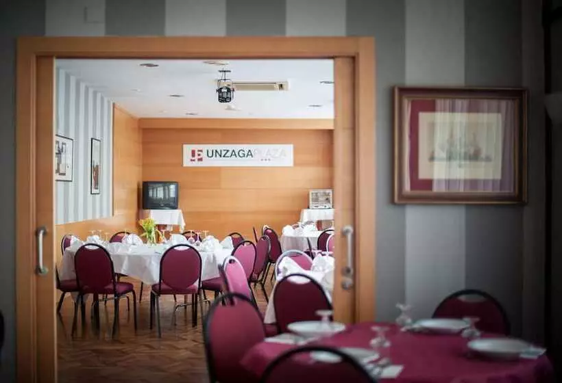 Fotos del hotel Unzaga Plaza:  2