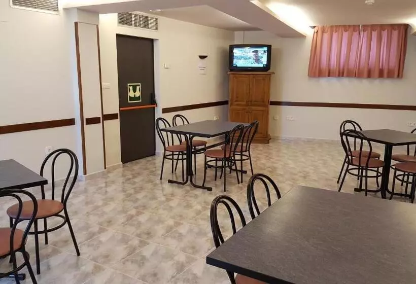 Fotos del hotel Zabala:  2