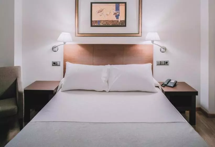 Fotos del hotel Cristina:  7