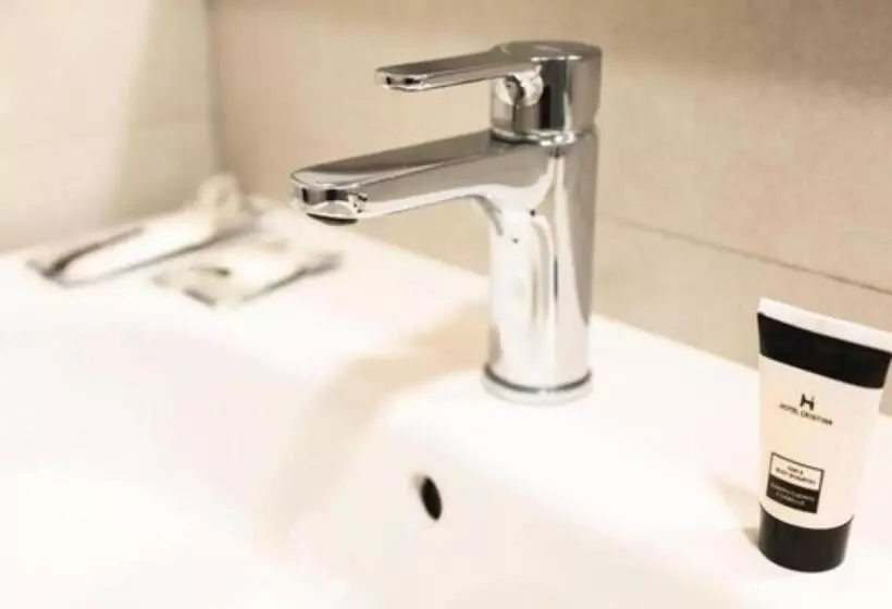 Fotos del hotel Cristina:  10