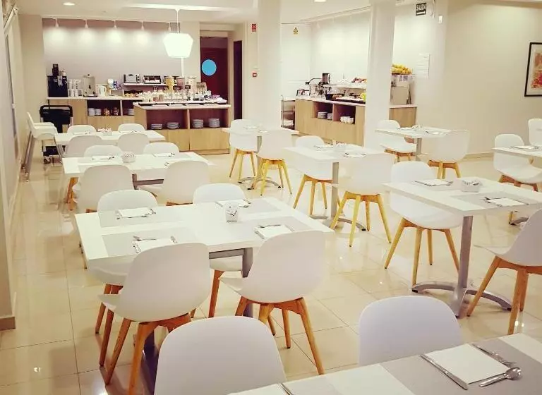 Fotos del hotel Cristina:  16