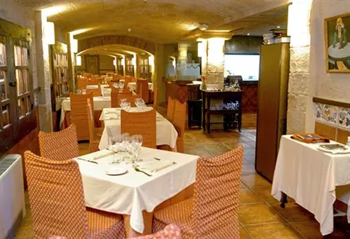 Fotos del hotel Lur Gorri:  2