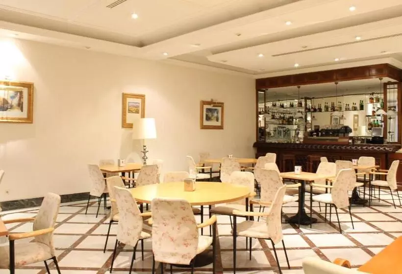 Fotos del hotel Monterrey:  4