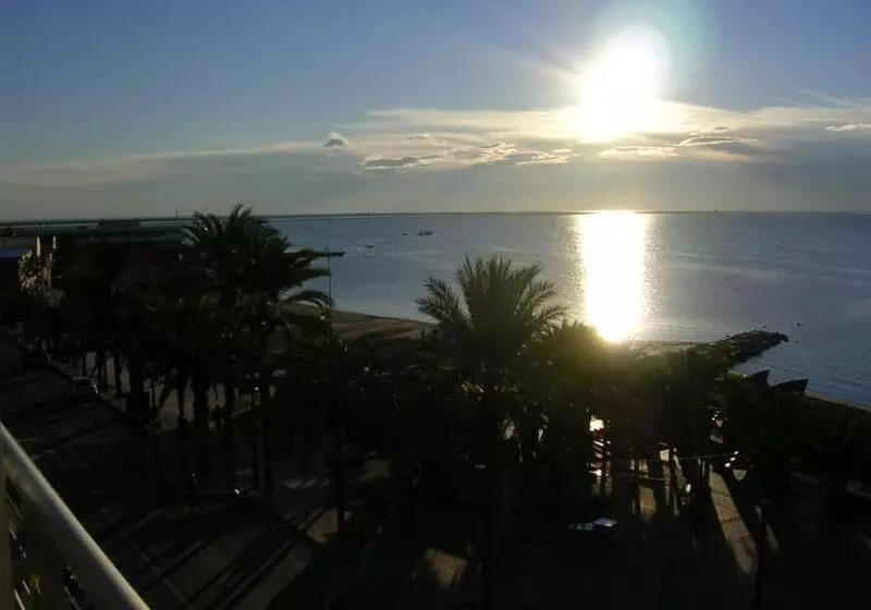 Fotos del hotel Neptuno:  17