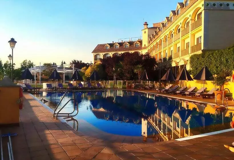 Fotos del hotel Rl Ciudad De úbeda:  2