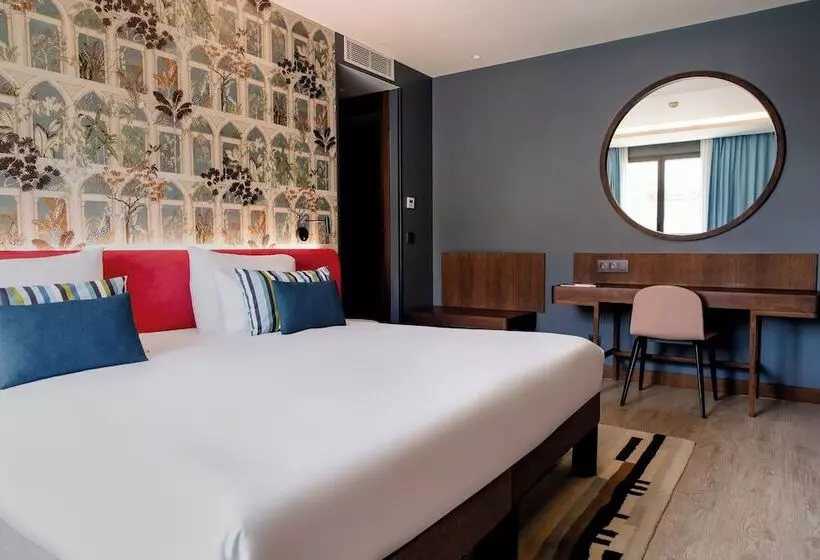 Fotos del hotel Mercure Madrid Plaza De España:  59