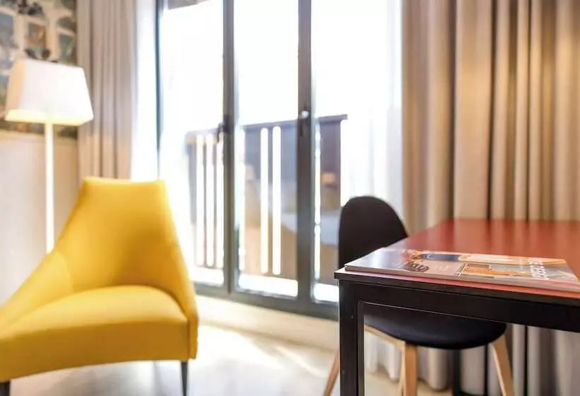 Fotos del hotel Mercure Madrid Plaza De España:  3