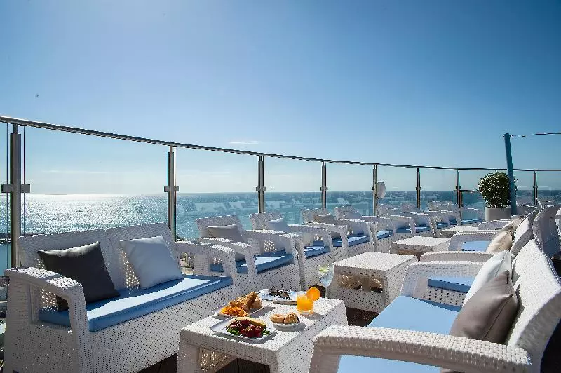 Fotos del hotel El Puerto by Pierre Vacances:  4